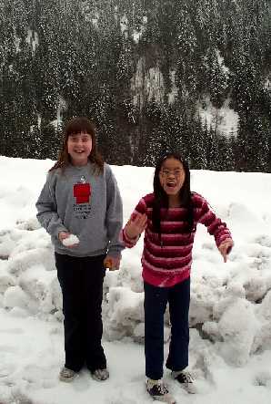 Holly and Jilly on the side of the road nearing Government Camp.